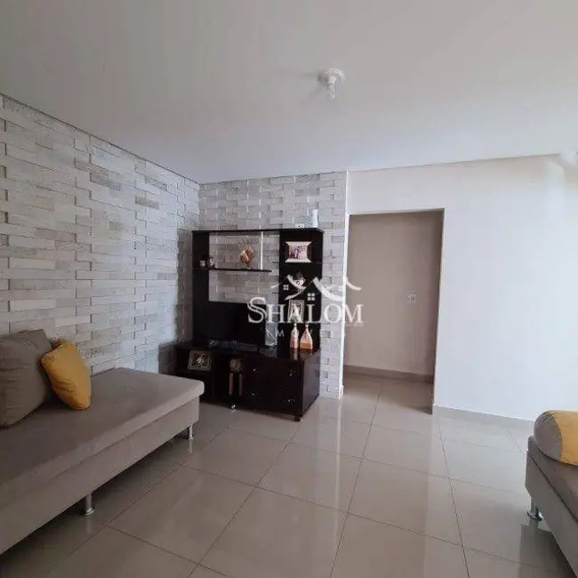 Casa com 3 quartos à venda, 315m2 em Conjunto Residencial Branca Vieira, Maringa - PR - imagem 9 Foto 9 de Casa com 3 quartos à venda, 315m2 em Conjunto Residencial Branca Vieira, Maringa - PR