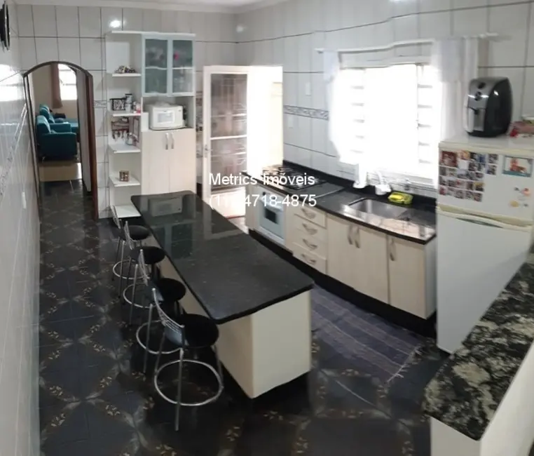 Casa com 3 quartos à venda, 200m2 em Jundiai - SP - imagem 5 Foto 5 de Casa com 3 quartos à venda, 200m2 em Jundiai - SP
