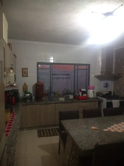 Casa com 3 quartos à venda, 150m2 em Campo Limpo Paulista - SP - imagem 3 Foto 3 de Casa com 3 quartos à venda, 150m2 em Campo Limpo Paulista - SP