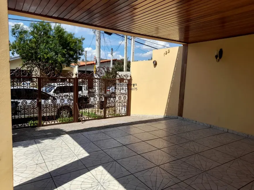 Foto 2 de Casa com 3 quartos à venda, 234m2 em Vila Liberdade, Jundiai - SP