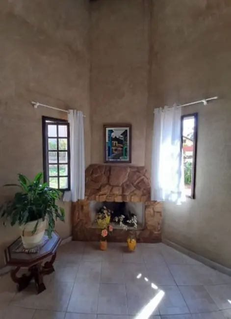 Chácara com 3 quartos à venda, 205m2 em Itupeva - SP - imagem 8 Foto 8 de Chácara com 3 quartos à venda, 205m2 em Itupeva - SP