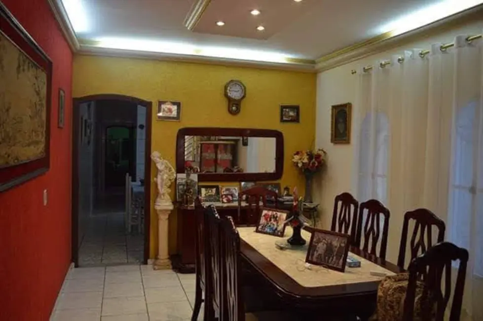 Casa com 2 quartos à venda, 286m2 em Vila Vianelo, Jundiai - SP - imagem 3 Foto 3 de Casa com 2 quartos à venda, 286m2 em Vila Vianelo, Jundiai - SP