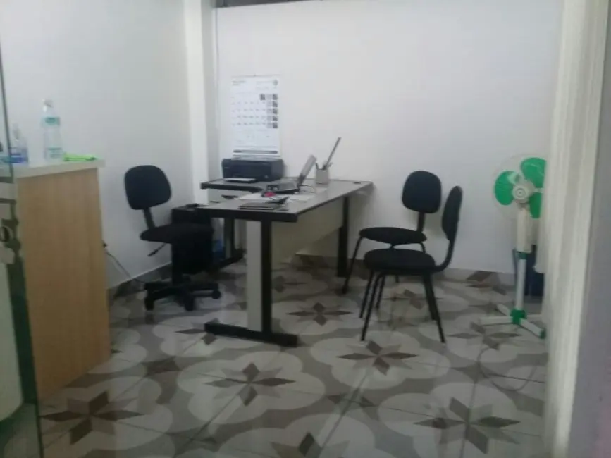 Foto 4 de Loja à venda, 350m2 em Jardim do Lago, Jundiai - SP