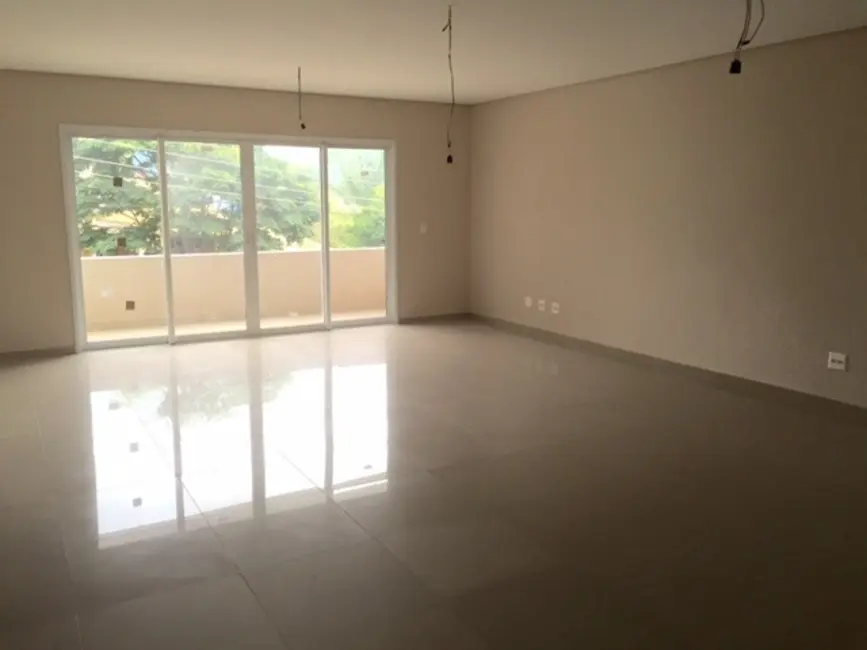 Casa com 4 quartos à venda, 315m2 em Jardim da Serra, Jundiai - SP - imagem 1 Foto 1 de Casa com 4 quartos à venda, 315m2 em Jardim da Serra, Jundiai - SP