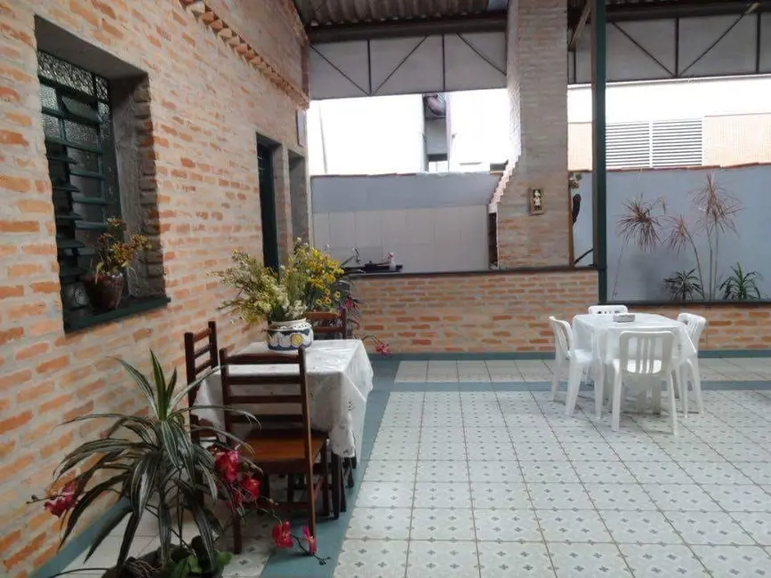 Sala Comercial à venda, 254m2 em Vila Arens II, Jundiai - SP - imagem 6 Foto 6 de Sala Comercial à venda, 254m2 em Vila Arens II, Jundiai - SP