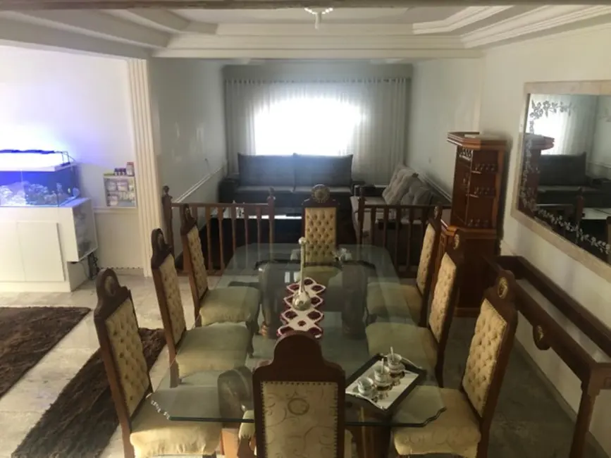 Foto 3 de Casa com 4 quartos à venda, 360m2 em Jardim Florestal, Jundiai - SP