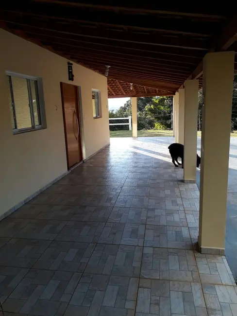 Foto 4 de Chácara com 3 quartos à venda, 365m2 em Munhoz - MG