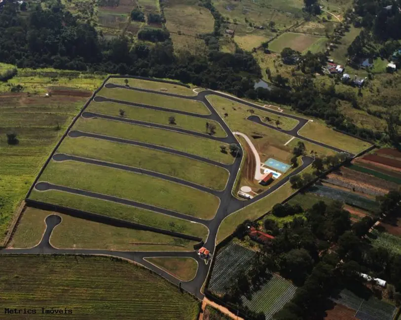Foto 1 de Terreno / Lote à venda, 250m2 em Pinhal, Cabreuva - SP