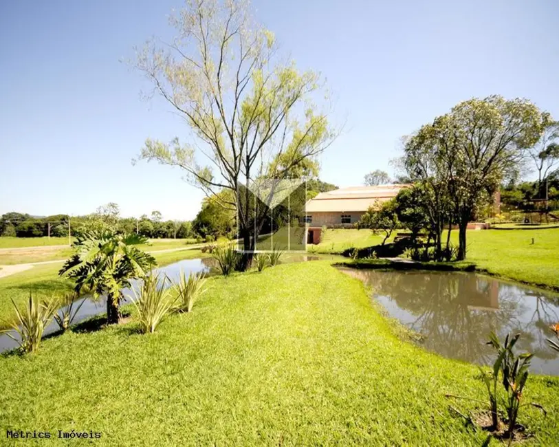 Foto 2 de Terreno / Lote à venda, 200m2 em Cabreuva - SP