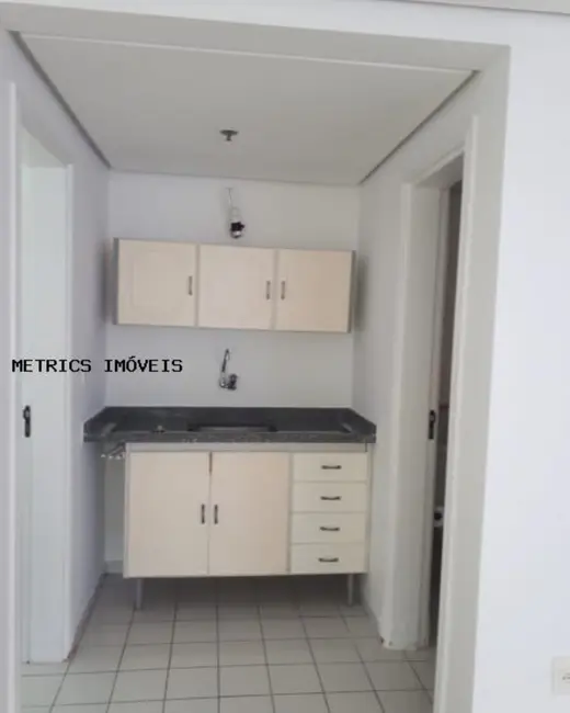 Foto 9 de Sala Comercial à venda e para alugar, 64m2 em Vila Vianelo, Jundiai - SP