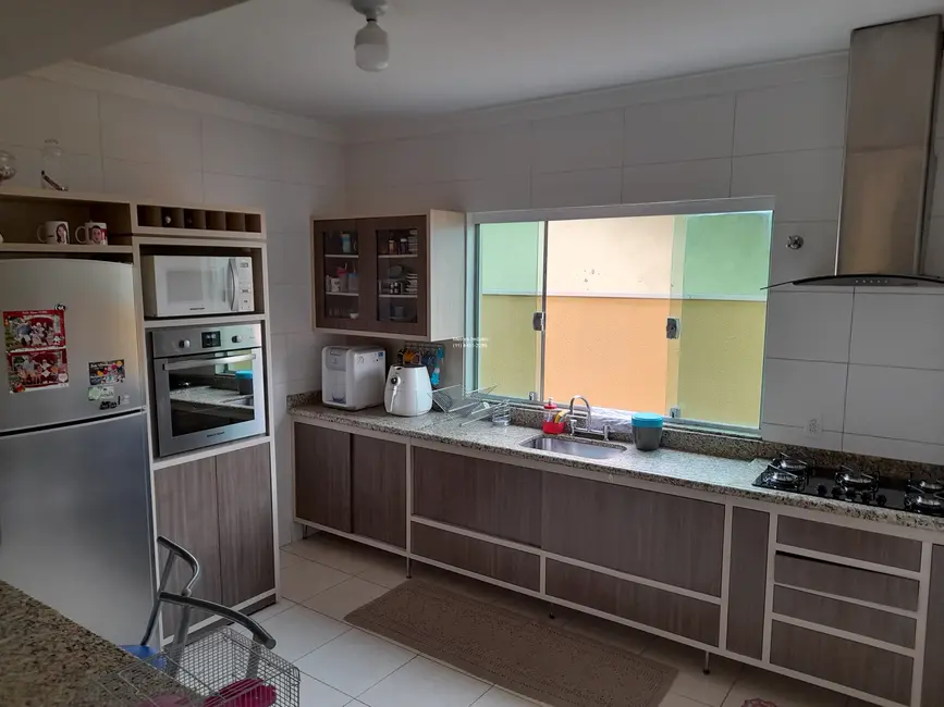 Casa com 3 quartos à venda, 150m2 em Itupeva - SP - imagem 2 Foto 2 de Casa com 3 quartos à venda, 150m2 em Itupeva - SP