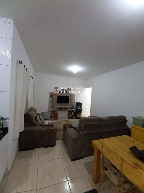 Foto 3 de Casa com 2 quartos à venda, 305m2 em Jarinu - SP