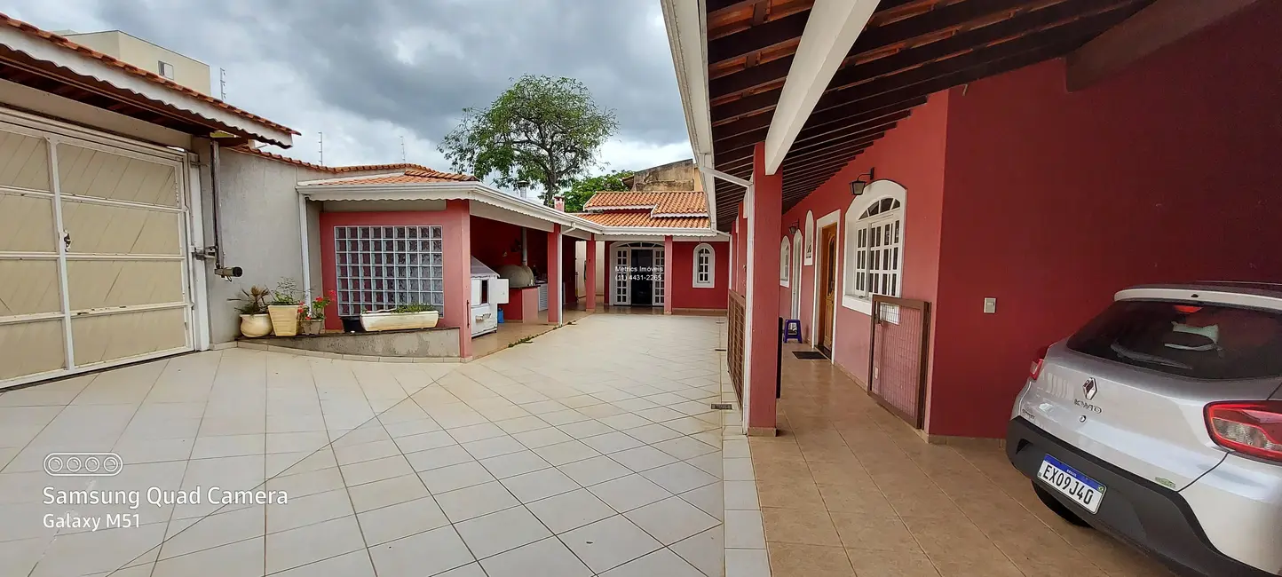 Casa com 3 quartos à venda, 225m2 em Jundiai - SP - imagem 2 Foto 2 de Casa com 3 quartos à venda, 225m2 em Jundiai - SP