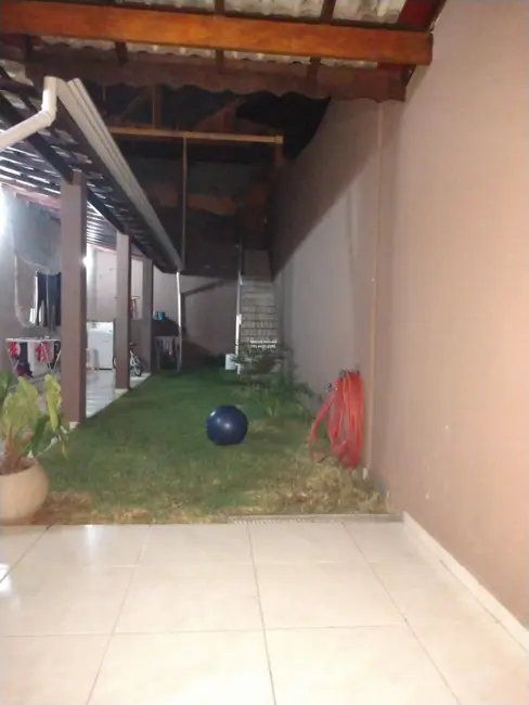 Casa com 3 quartos à venda, 280m2 em Jardim Tarumã, Jundiai - SP - imagem 2 Foto 2 de Casa com 3 quartos à venda, 280m2 em Jardim Tarumã, Jundiai - SP