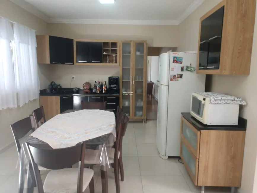 Casa com 3 quartos à venda, 280m2 em Jardim Tarumã, Jundiai - SP - imagem 9 Foto 9 de Casa com 3 quartos à venda, 280m2 em Jardim Tarumã, Jundiai - SP