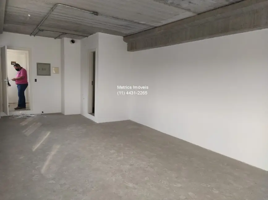 Sala Comercial à venda e para alugar, 37m2 em Granja Viana, Cotia - SP - imagem 7 Foto 7 de Sala Comercial à venda e para alugar, 37m2 em Granja Viana, Cotia - SP