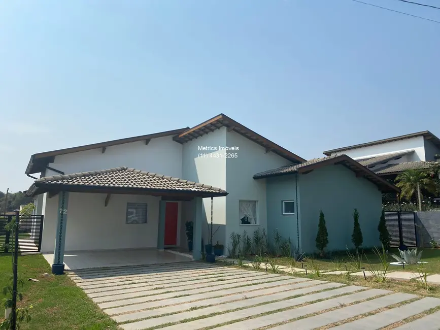 Foto 1 de Casa de Condomínio com 4 quartos para alugar, 278m2 em Itupeva - SP