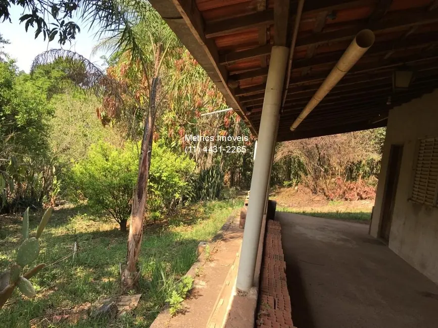 Chácara com 1 quarto à venda, 5558m2 em Terras de Santa Cruz, Jundiai - SP - imagem 3 Foto 3 de Chácara com 1 quarto à venda, 5558m2 em Terras de Santa Cruz, Jundiai - SP