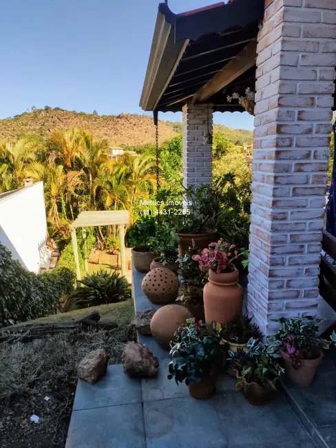 Foto 1 de Chácara com 4 quartos à venda, 219m2 em Itupeva - SP