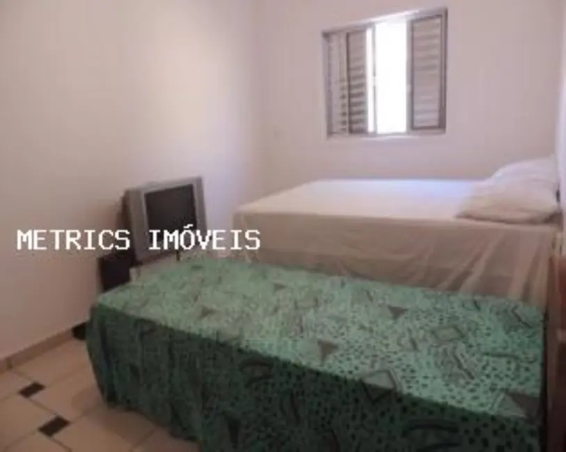 Chácara com 4 quartos à venda, 3500m2 em Louveira - SP - imagem 6 Foto 6 de Chácara com 4 quartos à venda, 3500m2 em Louveira - SP