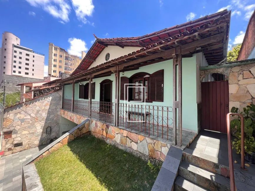 Foto 1 de Casa com 3 quartos à venda, 374m2 em Ana Lúcia, Sabara - MG
