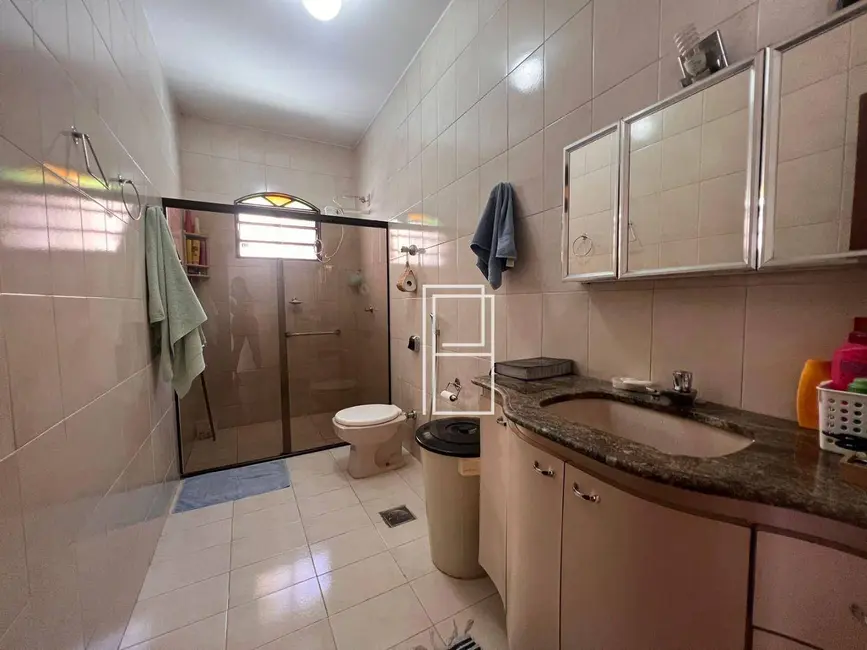 Casa com 3 quartos à venda, 374m2 em Ana Lúcia, Sabara - MG - imagem 6 Foto 6 de Casa com 3 quartos à venda, 374m2 em Ana Lúcia, Sabara - MG