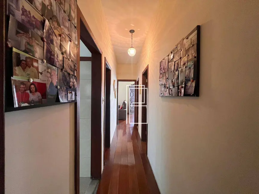 Casa com 3 quartos à venda, 374m2 em Ana Lúcia, Sabara - MG - imagem 5 Foto 5 de Casa com 3 quartos à venda, 374m2 em Ana Lúcia, Sabara - MG