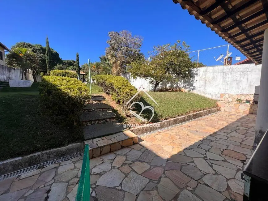 Foto 2 de Casa com 4 quartos à venda, 1200m2 em Lagoa Santa - MG