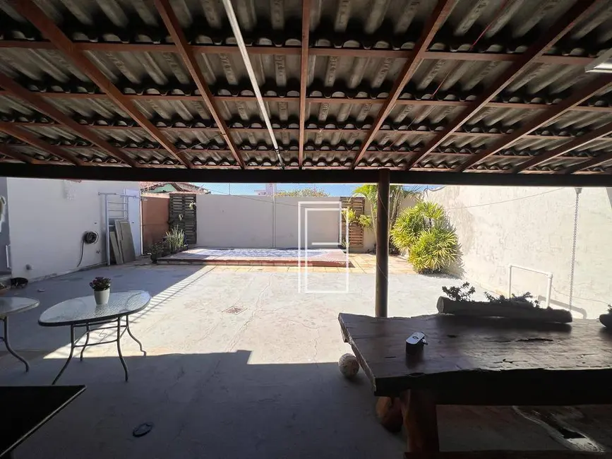 Casa com 4 quartos à venda, 360m2 em Ana Lúcia, Sabara - MG - imagem 6 Foto 6 de Casa com 4 quartos à venda, 360m2 em Ana Lúcia, Sabara - MG