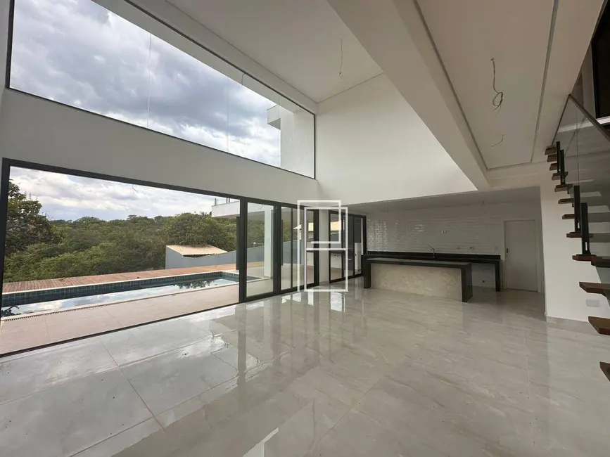 Casa de Condomínio com 4 quartos à venda, 1000m2 em Lagoa Santa - MG - imagem 8 Foto 8 de Casa de Condomínio com 4 quartos à venda, 1000m2 em Lagoa Santa - MG