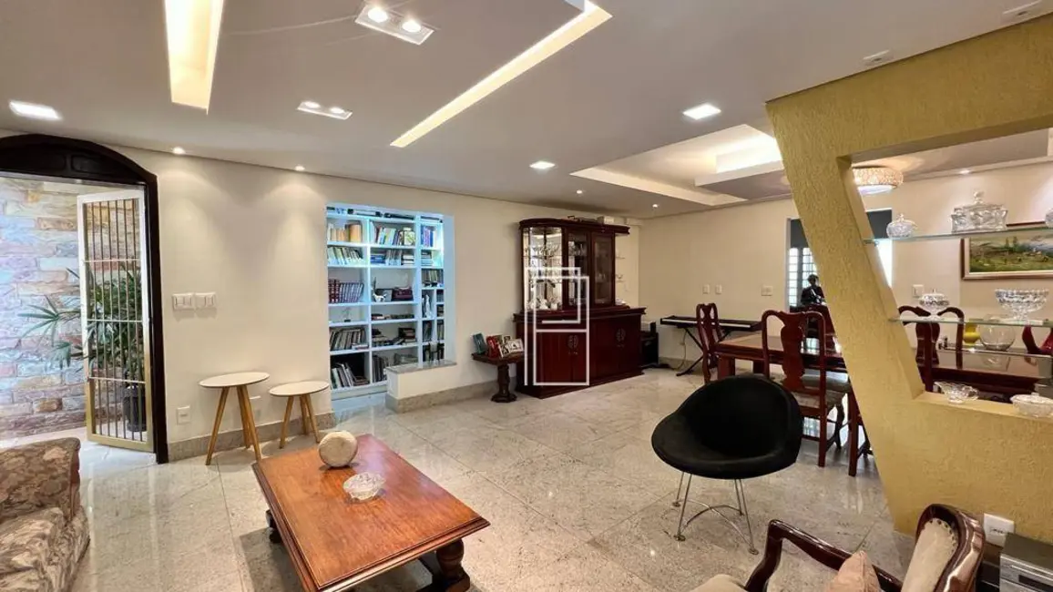 Casa com 4 quartos à venda, 360m2 em Santa Inês, Belo Horizonte - MG - imagem 4 Foto 4 de Casa com 4 quartos à venda, 360m2 em Santa Inês, Belo Horizonte - MG
