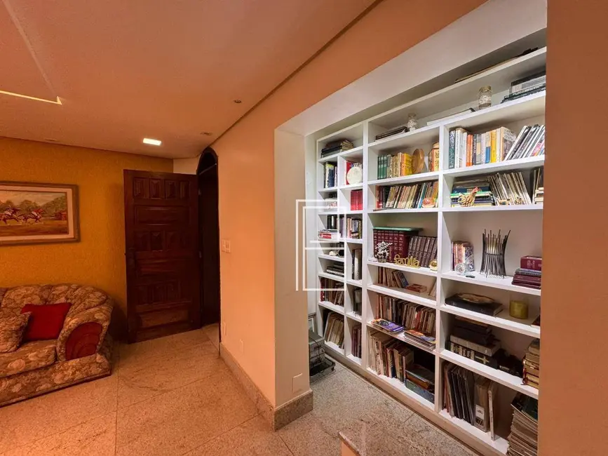 Casa com 4 quartos à venda, 360m2 em Santa Inês, Belo Horizonte - MG - imagem 6 Foto 6 de Casa com 4 quartos à venda, 360m2 em Santa Inês, Belo Horizonte - MG