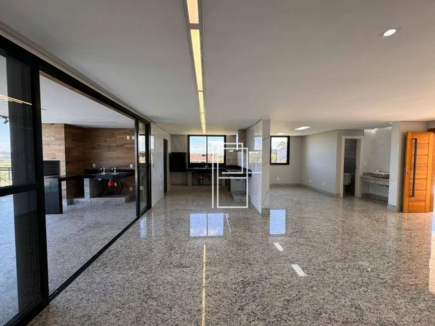 Casa de Condomínio com 5 quartos à venda, 470m2 em Vespasiano - MG - imagem 6 Foto 6 de Casa de Condomínio com 5 quartos à venda, 470m2 em Vespasiano - MG