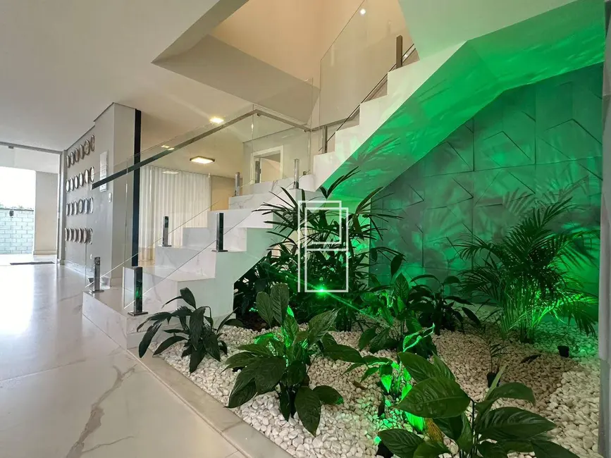 Casa de Condomínio com 4 quartos à venda e para alugar, 405m2 em Vespasiano - MG - imagem 9 Foto 9 de Casa de Condomínio com 4 quartos à venda e para alugar, 405m2 em Vespasiano - MG