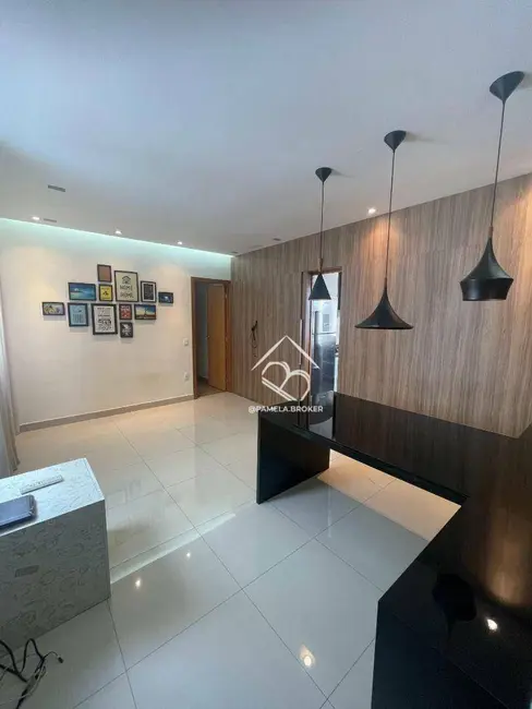 Foto 1 de Apartamento com 2 quartos à venda, 85m2 em Ana Lúcia, Sabara - MG