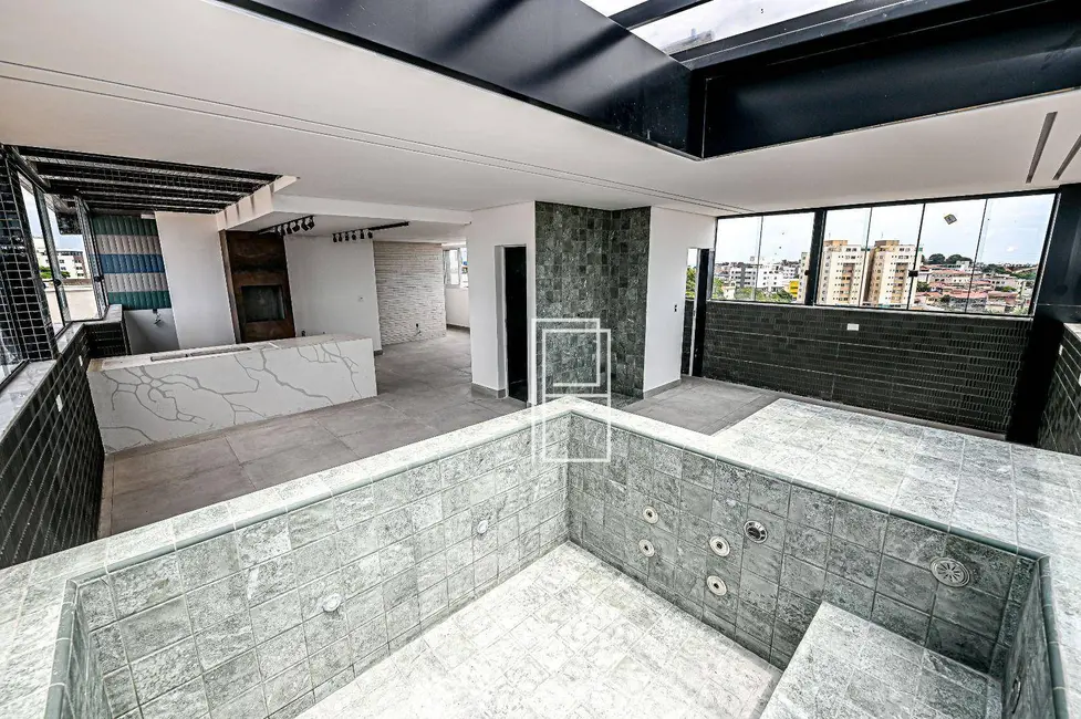 Cobertura com 4 quartos à venda, 210m2 em Ana Lúcia, Sabara - MG - imagem 4 Foto 4 de Cobertura com 4 quartos à venda, 210m2 em Ana Lúcia, Sabara - MG