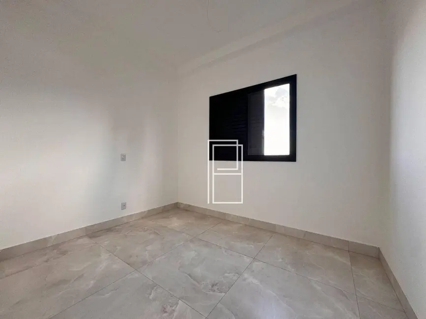 Apartamento com 3 quartos à venda, 77m2 em Ana Lúcia, Sabara - MG - imagem 8 Foto 8 de Apartamento com 3 quartos à venda, 77m2 em Ana Lúcia, Sabara - MG