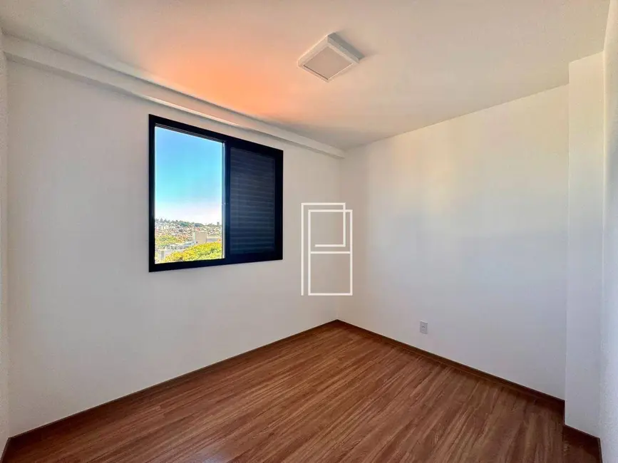 Apartamento com 3 quartos à venda, 71m2 em Esplanada, Belo Horizonte - MG - imagem 4 Foto 4 de Apartamento com 3 quartos à venda, 71m2 em Esplanada, Belo Horizonte - MG