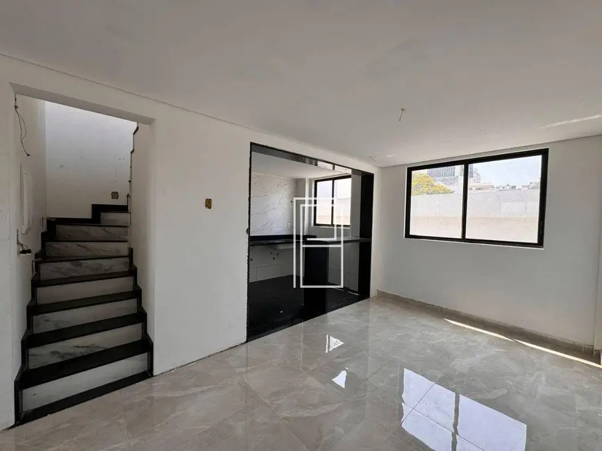 Cobertura com 4 quartos à venda, 170m2 em Santa Inês, Belo Horizonte - MG - imagem 3 Foto 3 de Cobertura com 4 quartos à venda, 170m2 em Santa Inês, Belo Horizonte - MG