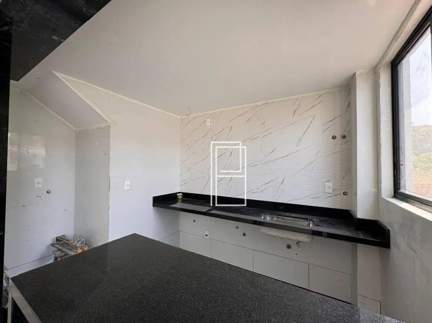 Cobertura com 4 quartos à venda, 170m2 em Santa Inês, Belo Horizonte - MG - imagem 6 Foto 6 de Cobertura com 4 quartos à venda, 170m2 em Santa Inês, Belo Horizonte - MG