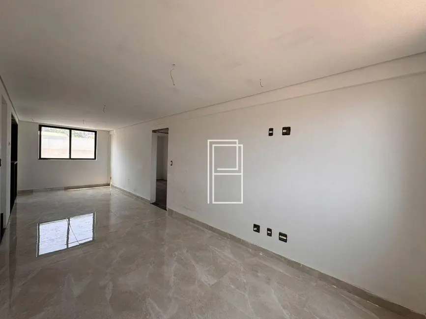 Cobertura com 4 quartos à venda, 170m2 em Santa Inês, Belo Horizonte - MG - imagem 4 Foto 4 de Cobertura com 4 quartos à venda, 170m2 em Santa Inês, Belo Horizonte - MG
