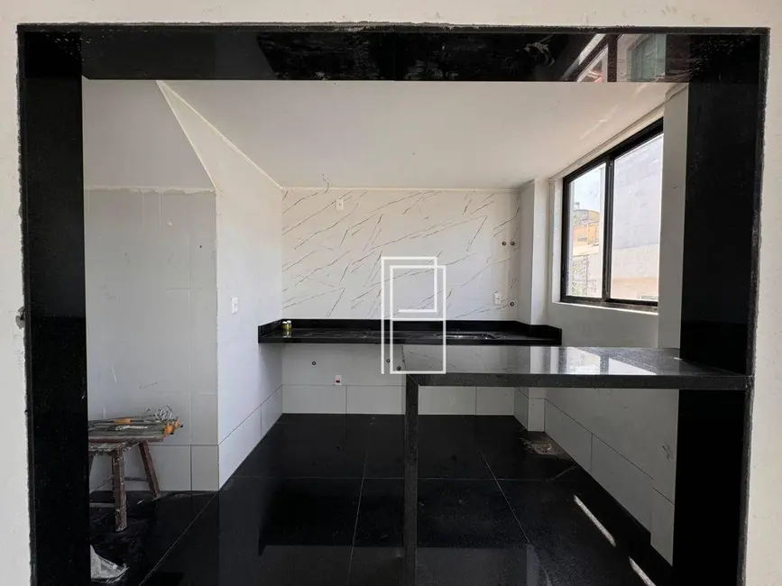 Cobertura com 4 quartos à venda, 170m2 em Santa Inês, Belo Horizonte - MG - imagem 5 Foto 5 de Cobertura com 4 quartos à venda, 170m2 em Santa Inês, Belo Horizonte - MG