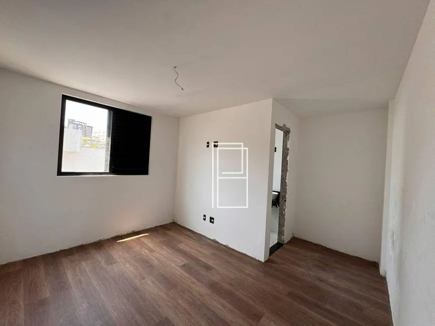 Cobertura com 4 quartos à venda, 170m2 em Santa Inês, Belo Horizonte - MG - imagem 8 Foto 8 de Cobertura com 4 quartos à venda, 170m2 em Santa Inês, Belo Horizonte - MG