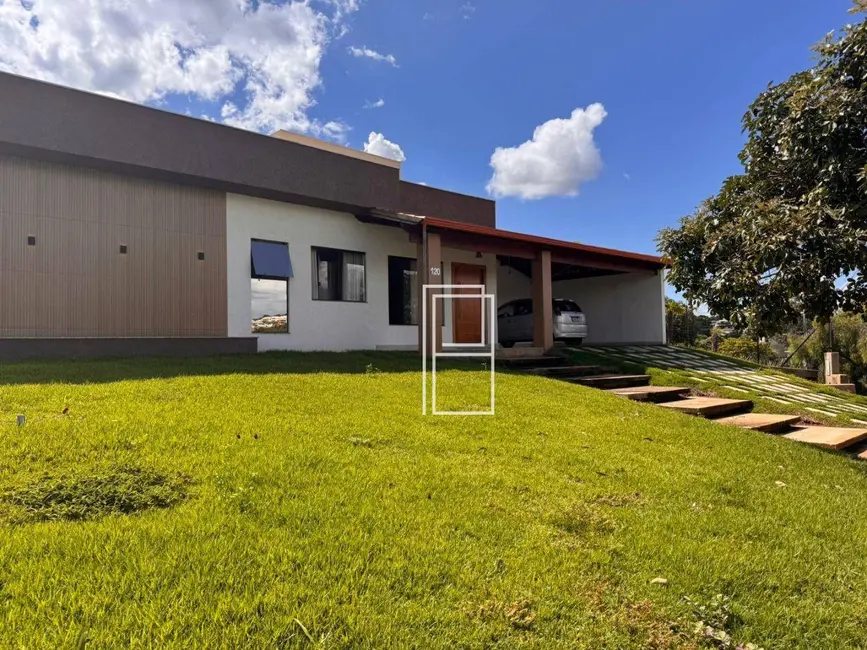 Foto 1 de Casa com 4 quartos à venda, 1092m2 em Lagoa Santa - MG