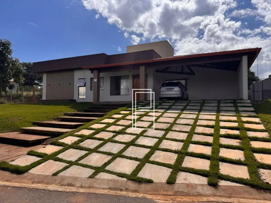 Foto 2 de Casa com 4 quartos à venda, 1092m2 em Lagoa Santa - MG