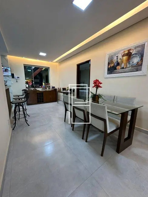 Casa com 3 quartos à venda, 360m2 em Boa Vista, Belo Horizonte - MG - imagem 9 Foto 9 de Casa com 3 quartos à venda, 360m2 em Boa Vista, Belo Horizonte - MG