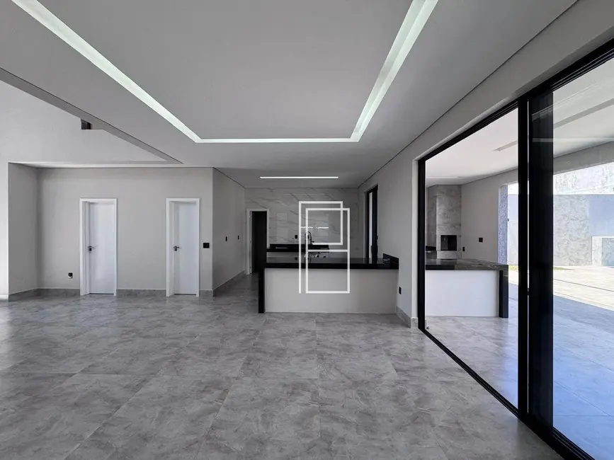 Casa com 4 quartos à venda, 405m2 em Vespasiano - MG - imagem 6 Foto 6 de Casa com 4 quartos à venda, 405m2 em Vespasiano - MG