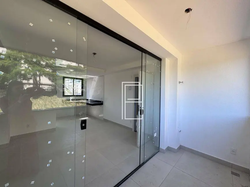 Apartamento com 3 quartos à venda, 118m2 em Sagrada Família, Belo Horizonte - MG - imagem 5 Foto 5 de Apartamento com 3 quartos à venda, 118m2 em Sagrada Família, Belo Horizonte - MG