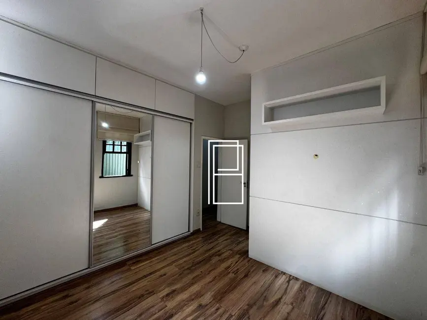 Casa com 5 quartos à venda, 360m2 em Ana Lúcia, Sabara - MG - imagem 5 Foto 5 de Casa com 5 quartos à venda, 360m2 em Ana Lúcia, Sabara - MG
