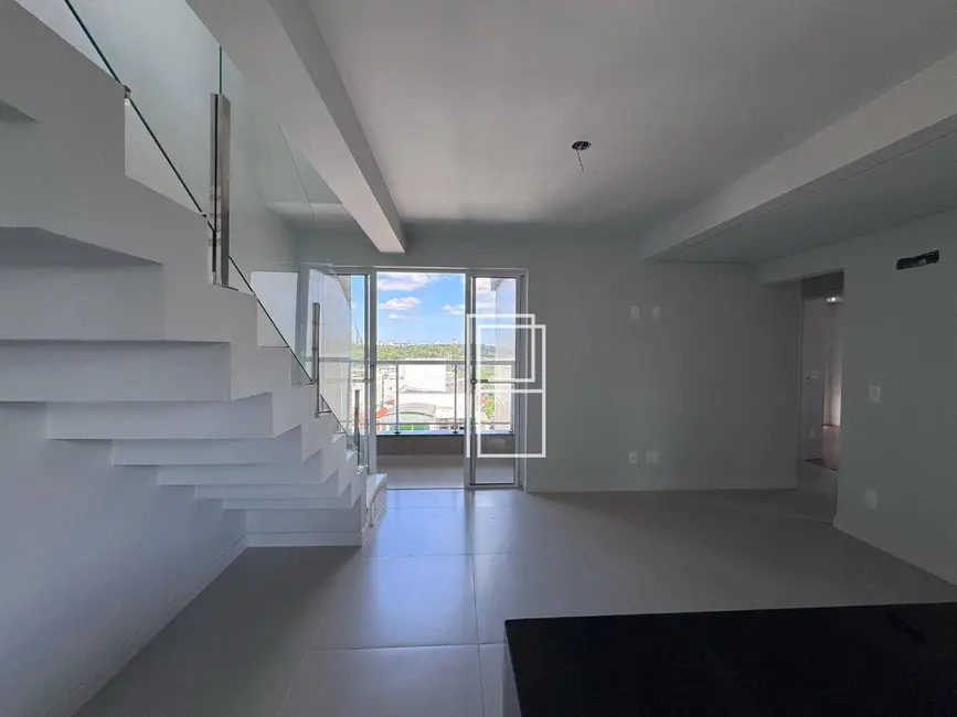 Cobertura com 3 quartos à venda, 360m2 em Santa Inês, Belo Horizonte - MG - imagem 3 Foto 3 de Cobertura com 3 quartos à venda, 360m2 em Santa Inês, Belo Horizonte - MG